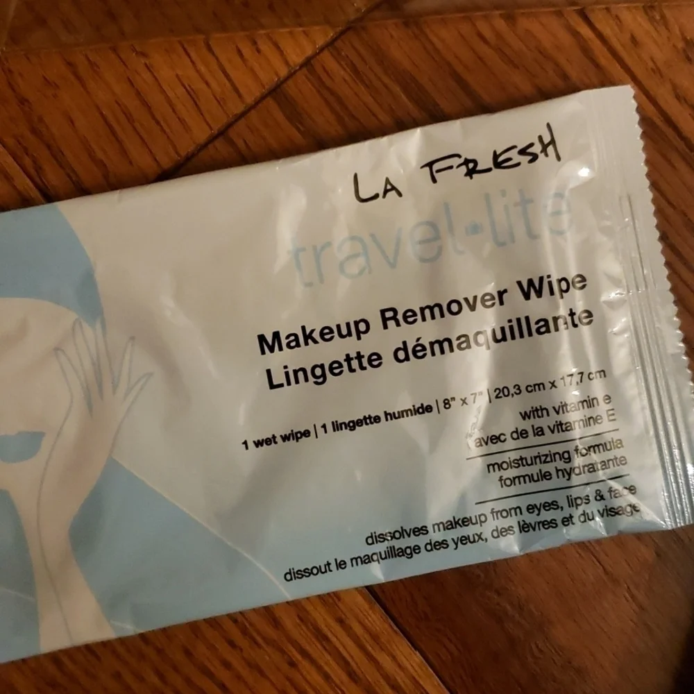 AIRLINES carry-on bundle